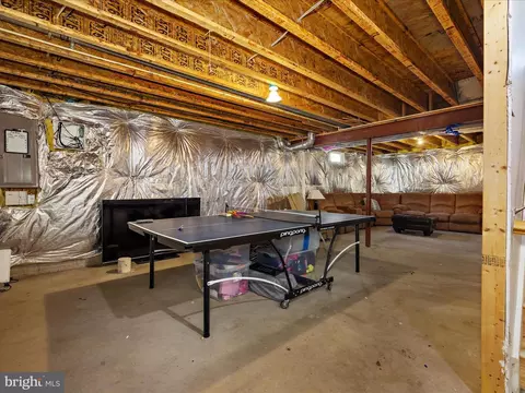 166 Meadow Rd, Pasadena, MD 21122 photo 33