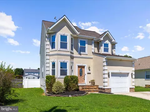 166 Meadow Rd, Pasadena, MD 21122 photo 3