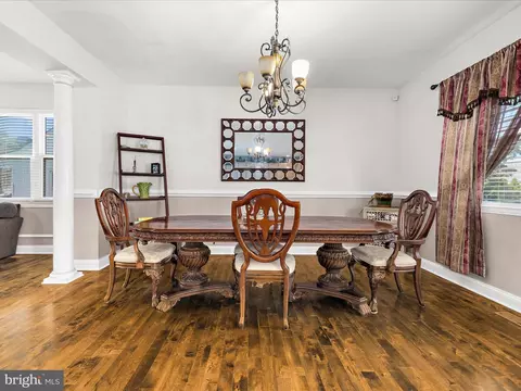 166 Meadow Rd, Pasadena, MD 21122 photo 10