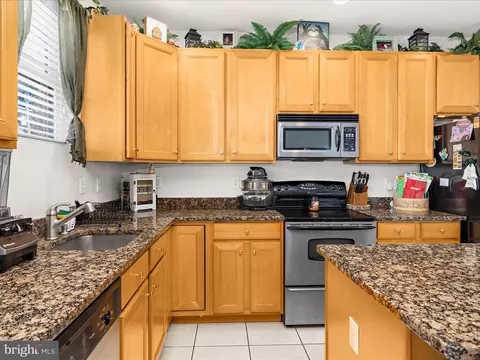 166 Meadow Rd, Pasadena, MD 21122 photo 12