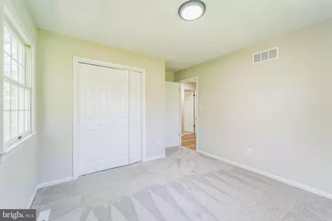 8013 Long Hill Rd, Pasadena, MD 21122 photo 19