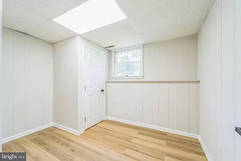 8013 Long Hill Rd, Pasadena, MD 21122 photo 25