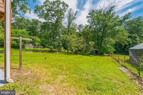 8013 Long Hill Rd, Pasadena, MD 21122 photo 28