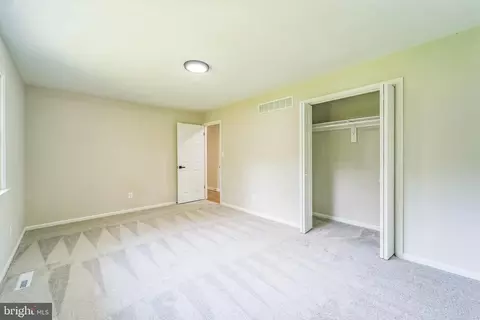 8013 Long Hill Rd, Pasadena, MD 21122 photo 20