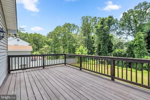 Exterior - 917 Beales Trl, Pasadena, MD 21122 photo 5 of 11