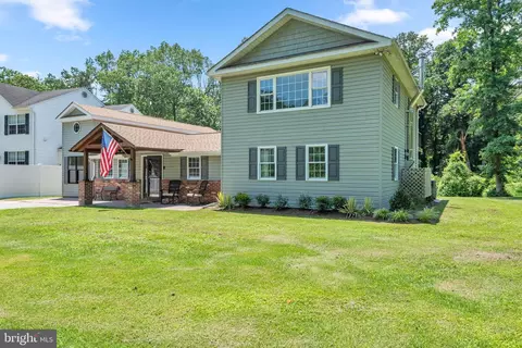 Exterior - 917 Beales Trl, Pasadena, MD 21122 photo 2 of 11
