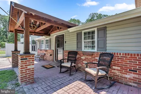 Exterior - 917 Beales Trl, Pasadena, MD 21122 photo 4 of 11