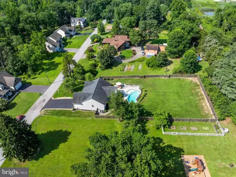 View/Area - 7156 Ohio Ave, Hanover, MD 21076 photo 5 of 14