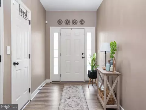 Entry Way - 7156 Ohio Ave, Hanover, MD 21076 photo 1 of 3