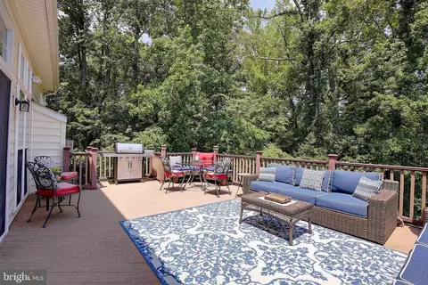 Exterior - 210 Bowen Ct, Annapolis, MD 21401 photo 2 of 5