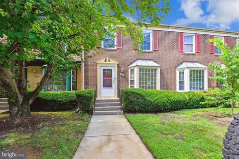 502 Bay Dale Ct #74, Arnold, MD 21012
