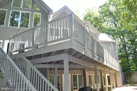 2002 Huntwood Dr, Gambrills, MD 21054