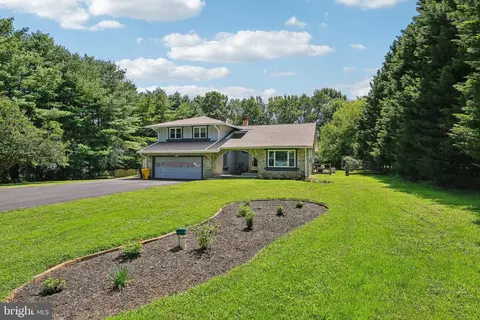 1034 Saint Stephens Church Rd, Crownsville, MD 21032