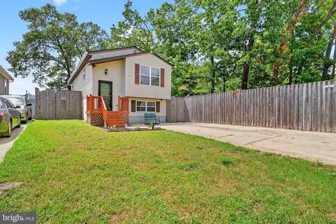 219 Lincoln Ave, Glen Burnie, MD 21061