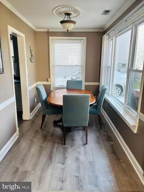 Dining - 217 Lakeview Ave, Edgewater, MD 21037 photo 1 of 1
