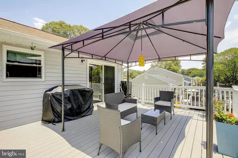 Exterior - 909 Beech Tree Rd, Severn, MD 21144 photo 3 of 6
