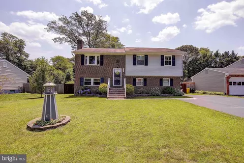 909 Beech Tree Rd, Severn, MD 21144
