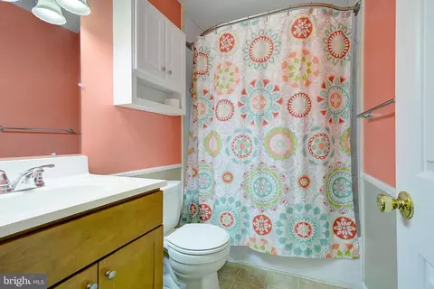 Bath - 909 Beech Tree Rd, Severn, MD 21144 photo 1 of 3