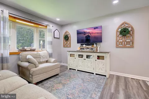 Other - 909 Beech Tree Rd, Severn, MD 21144 photo 3 of 10