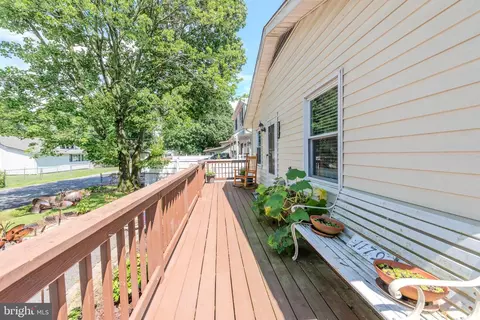 Exterior - 1179 Maple Ave, Shady Side, MD 20764 photo 8 of 8