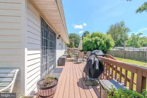 Exterior - 1179 Maple Ave, Shady Side, MD 20764 photo 7 of 8
