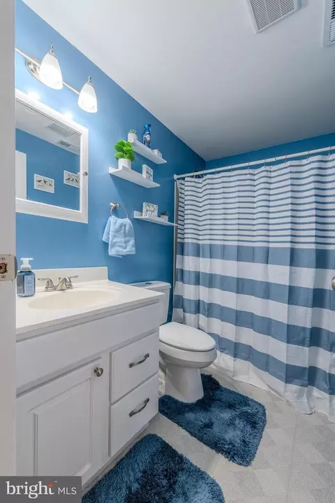 Bath - 1179 Maple Ave, Shady Side, MD 20764 photo 2 of 2