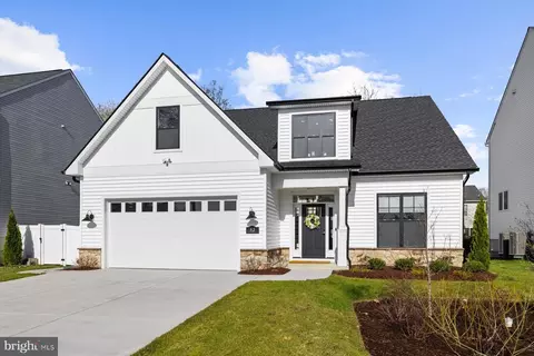 92 Edelton Ave, Severn, MD 21144