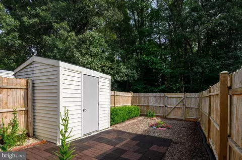 8059 Wolsey Ct, Pasadena, MD 21122 photo 28