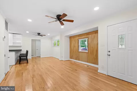 Living - 773 Central Ave E, Edgewater, MD 21037 photo 1 of 2