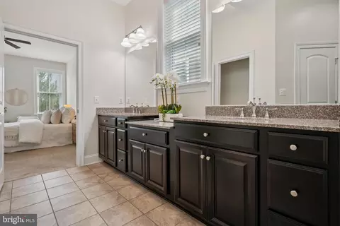 Entry Way - 2935 Levee Dr, Odenton, MD 21113 photo 2 of 4