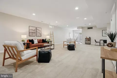 Living - 2935 Levee Dr, Odenton, MD 21113 photo 1 of 2