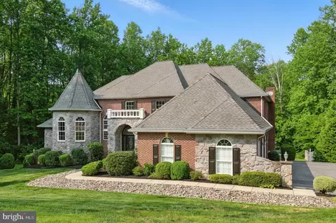 1002 Covington Way, Annapolis, MD 21401
