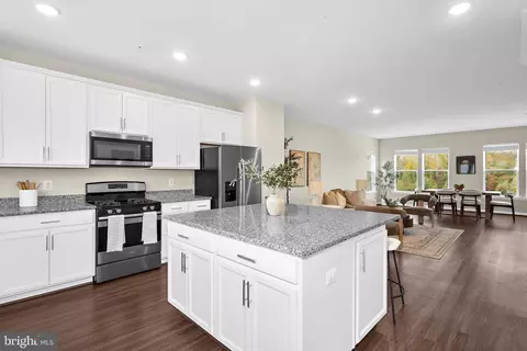 Kitchen - 3483 Cormorant Dr, Laurel, MD 20724 photo 3 of 6