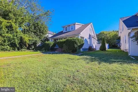 319 Orchard Rd, Glen Burnie, MD 21061