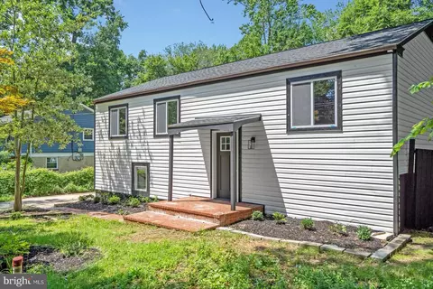 404 Edgemere Dr, Annapolis, MD 21403 photo 4