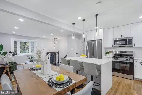 46 Boxwood Rd, Annapolis, MD 21403