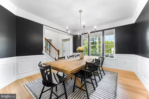 Dining - 3754 Colliers Dr, Edgewater, MD 21037 photo 1 of 4