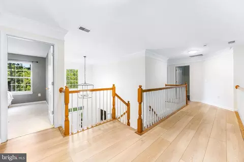 Entry Way - 3754 Colliers Dr, Edgewater, MD 21037 photo 14 of 15