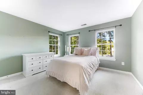 Bedroom - 3754 Colliers Dr, Edgewater, MD 21037 photo 4 of 7