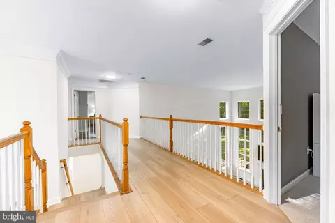 Entry Way - 3754 Colliers Dr, Edgewater, MD 21037 photo 13 of 15