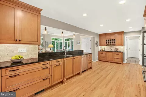 1012 Placid Ct, Arnold, MD 21012 photo 12
