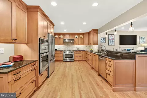 1012 Placid Ct, Arnold, MD 21012 photo 13