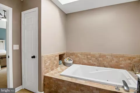 Other - 225 Cadle Ave, Edgewater, MD 21037 photo 4 of 8