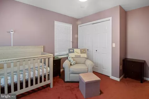 Bedroom - 225 Cadle Ave, Edgewater, MD 21037 photo 6 of 9