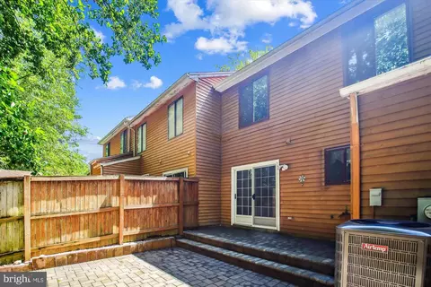 Exterior - 1029 Commanders Way N, Annapolis, MD 21409 photo 3 of 18