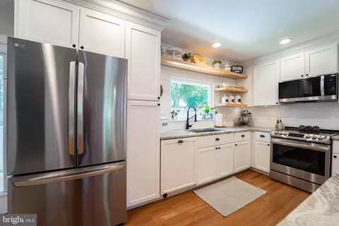 Kitchen - 3 Constitution Sq, Annapolis, MD 21401 photo 4 of 4