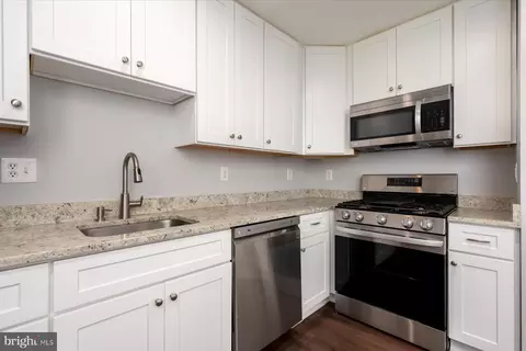 Kitchen - 50 Amberstone Ct #E, Annapolis, MD 21403 photo 3 of 3