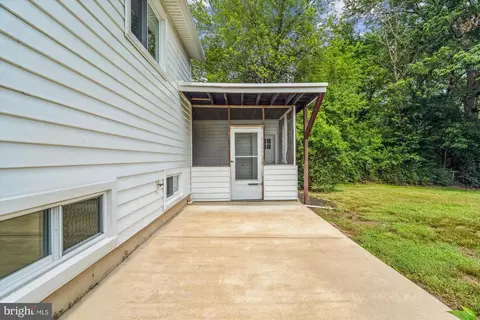 Exterior - 529 Rita Dr, Odenton, MD 21113 photo 12 of 19