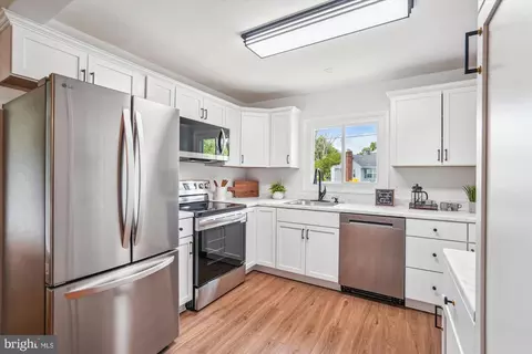 Kitchen - 529 Rita Dr, Odenton, MD 21113 photo 1 of 1