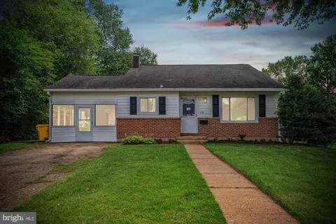 Exterior - 529 Rita Dr, Odenton, MD 21113 photo 2 of 19